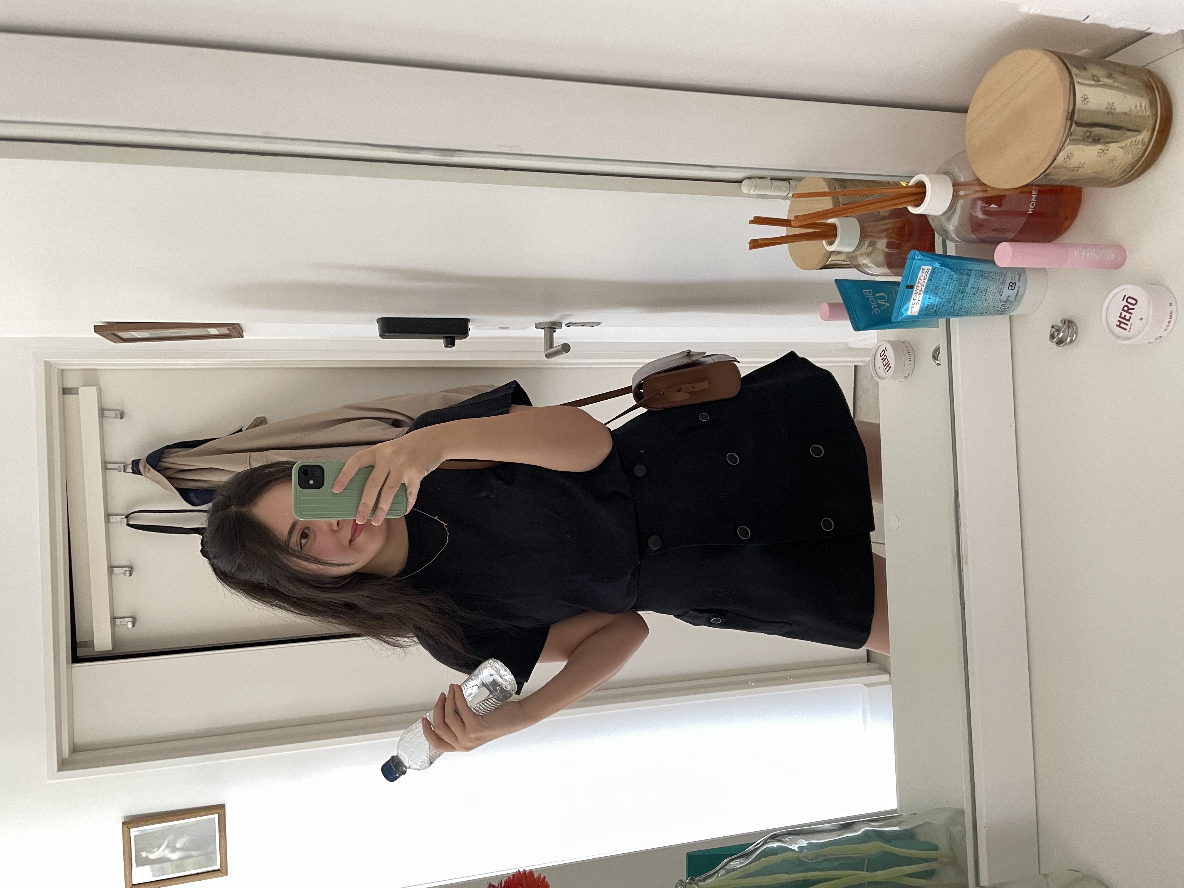 eu usando roupas pretas